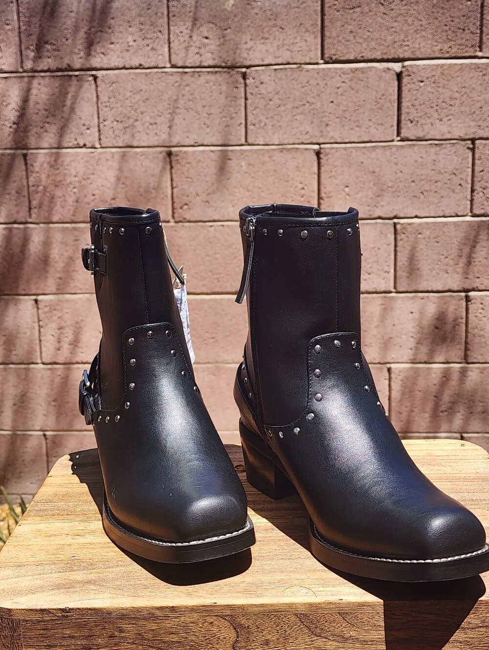 MIA Women's Delores Black Leather Square Toe Studded Buckle Booties Size 9 - Picture 4 of 11
